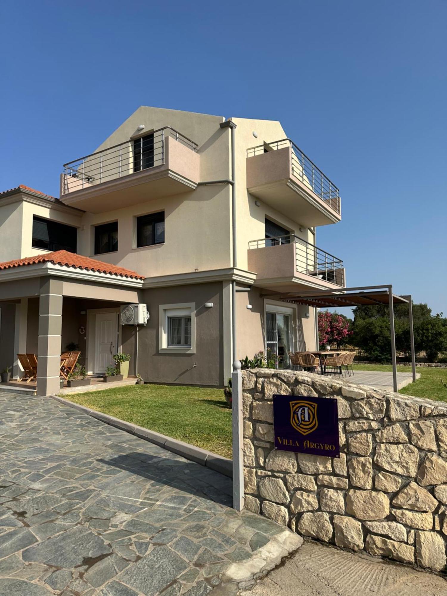 Villa Argyro Lixouri Exterior photo